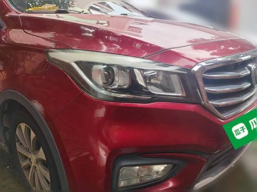CHANGAN Lingxuan 2017 1.6L Manual Happiness Edition — миниатюра 3