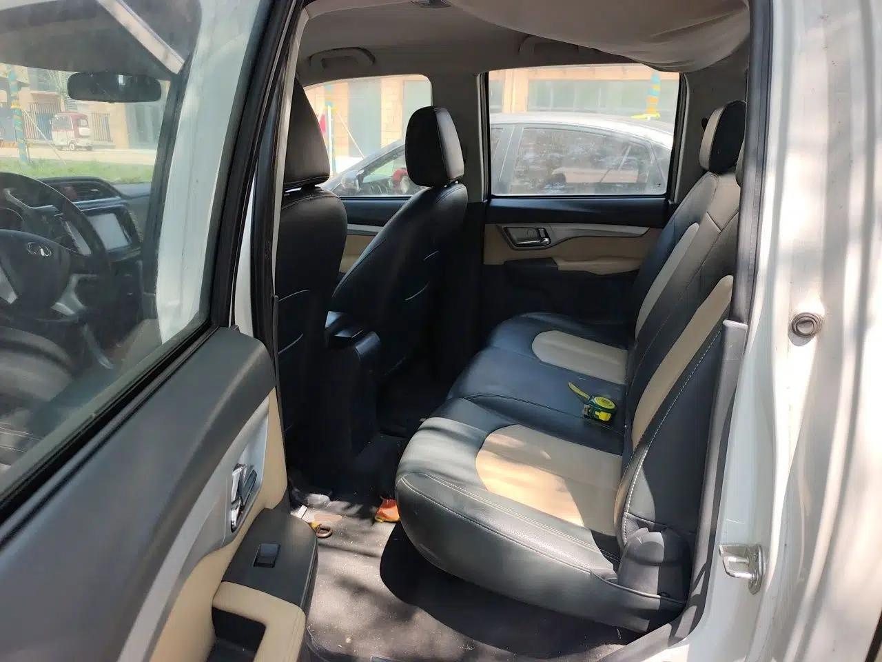 Great Wall Wingle 6 2014 2.0T Two-Wheel Drive Elite Version 4D20B — миниатюра 17