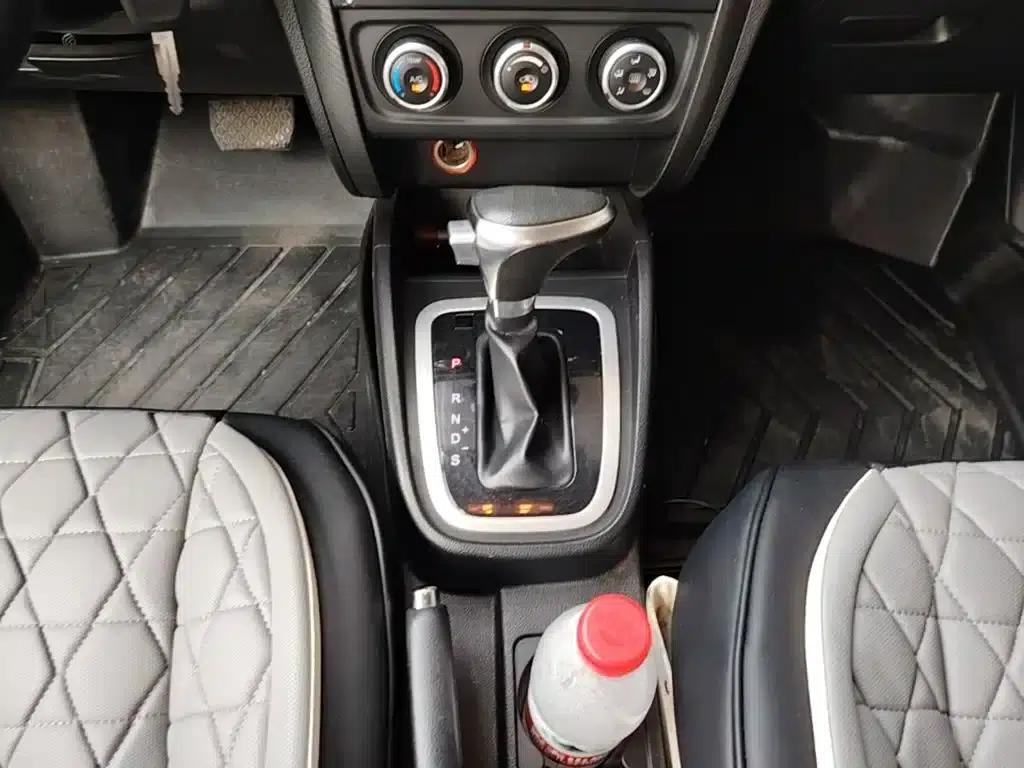 Besturn B30 2016 1.6L Automatic Luxury Edition — миниатюра 14