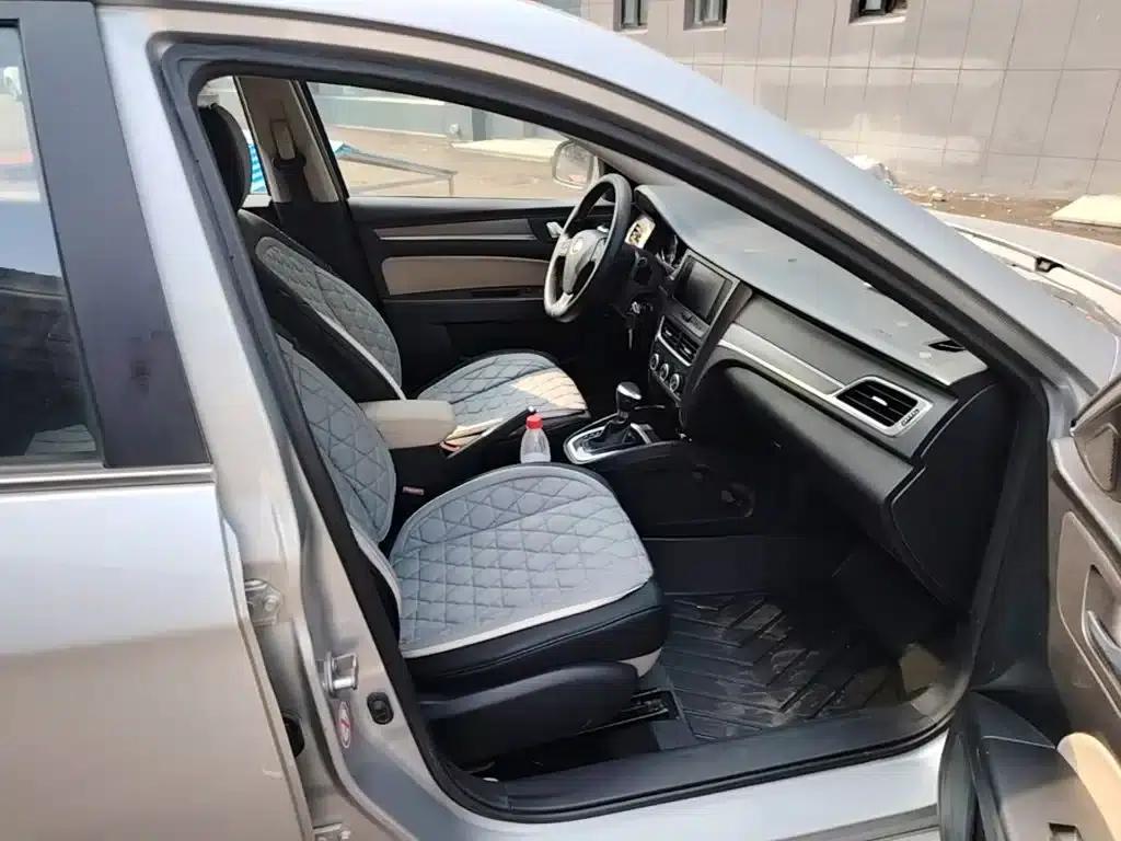Besturn B30 2016 1.6L Automatic Luxury Edition — миниатюра 25