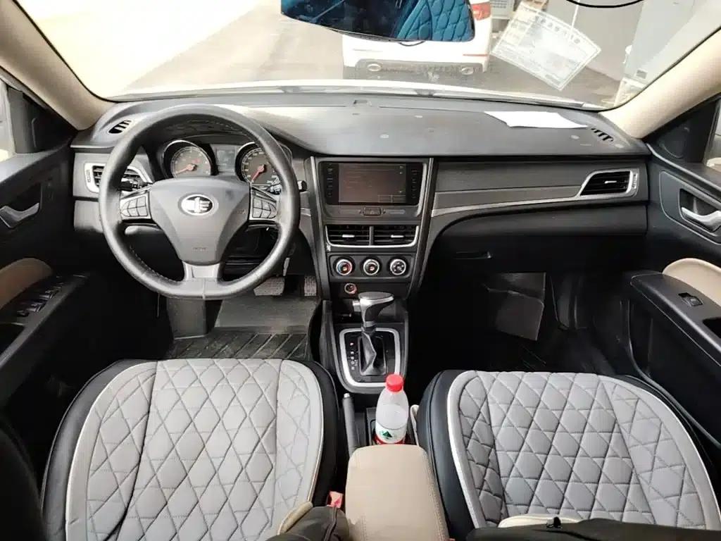 Besturn B30 2016 1.6L Automatic Luxury Edition — миниатюра 10