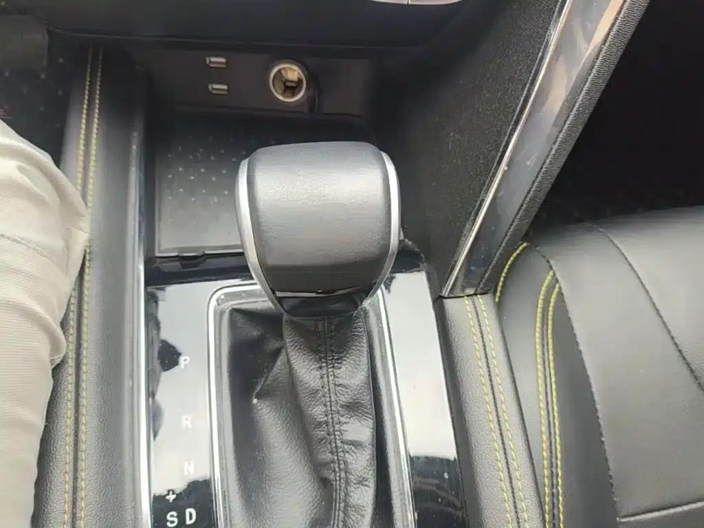 Beijing X3 2019 1.5T CVT Glory Edition — миниатюра 14