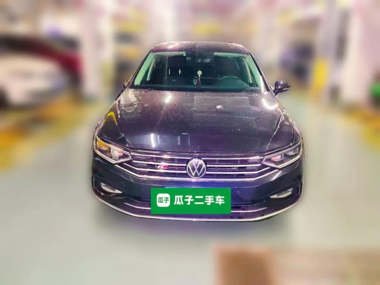 Volkswagen Magotan 2020 330TSI DSG Luxury Edition — миниатюра 2