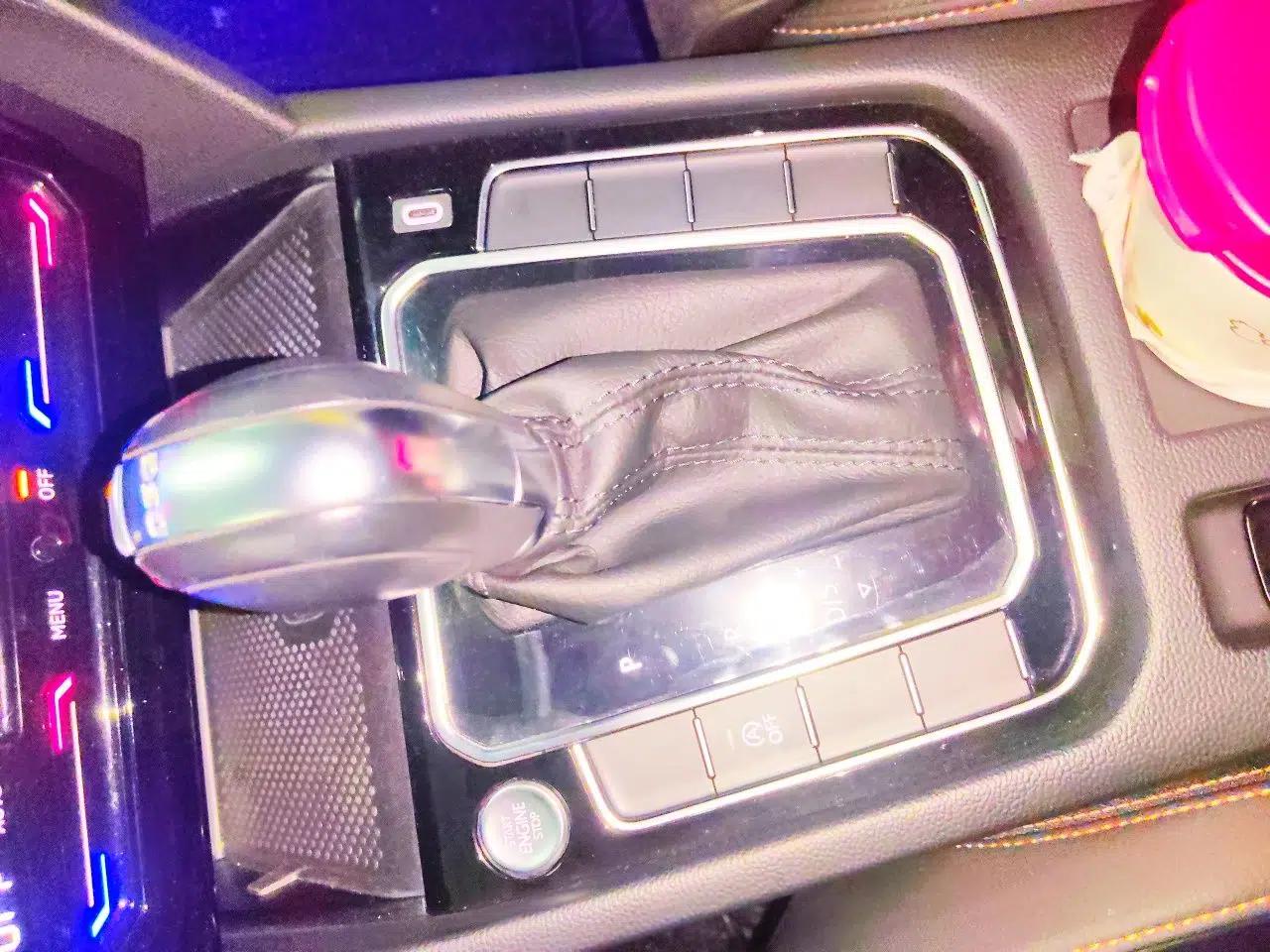 Volkswagen Magotan 2020 330TSI DSG Luxury Edition — миниатюра 14