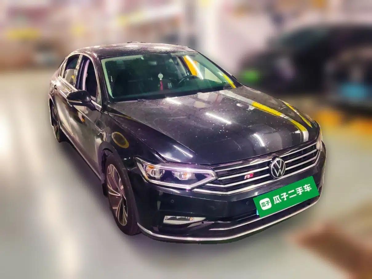 Volkswagen Magotan 2020 330TSI DSG Luxury Edition — миниатюра 3
