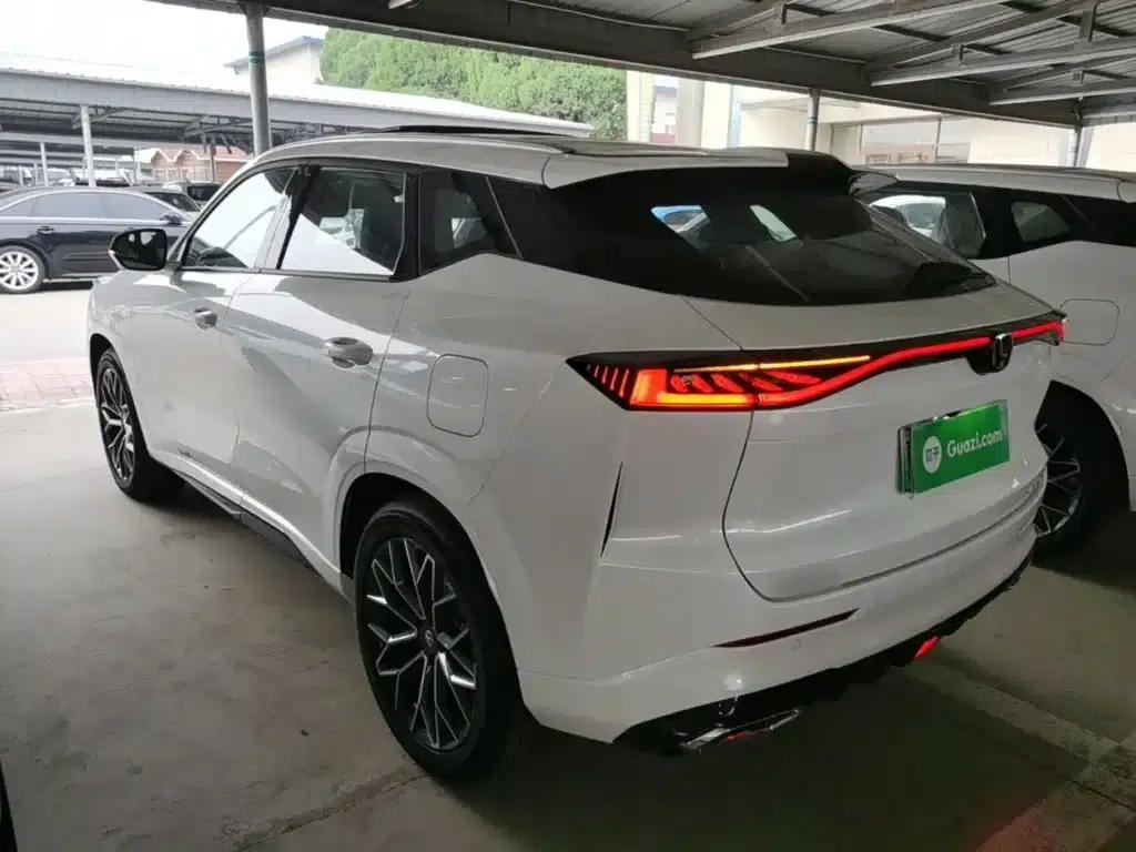 Changan UNI-Z New Energy 2025 Model: Smart New Blue Whale, 125km/h, Battleship+ — миниатюра 5