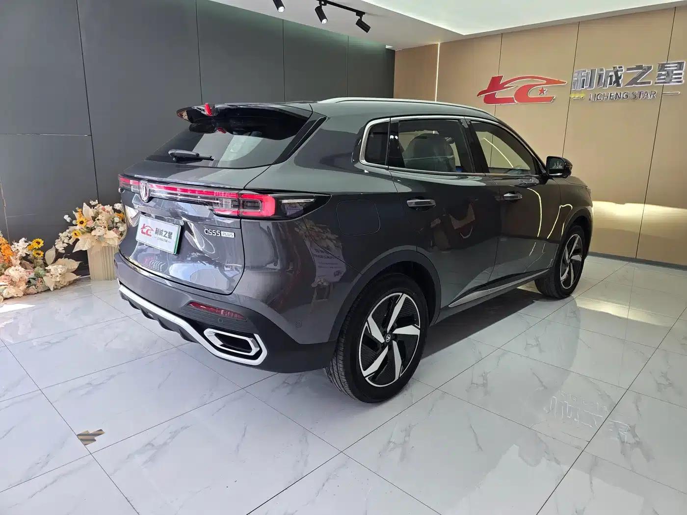 Changan CS55PLUS PHEV 2026 Smart New Blue Whale 125km Smart Edition — миниатюра 6