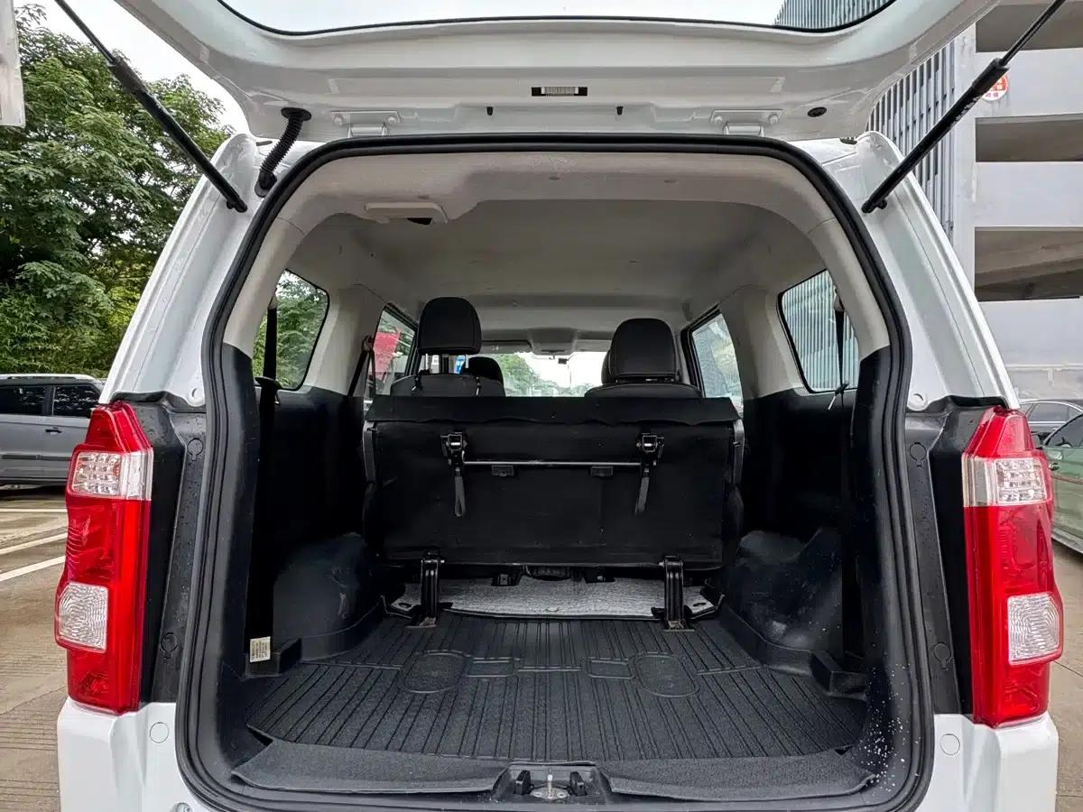 Changan Oushang X70A 2018 Model 1.5L Manual Standard Edition — миниатюра 10