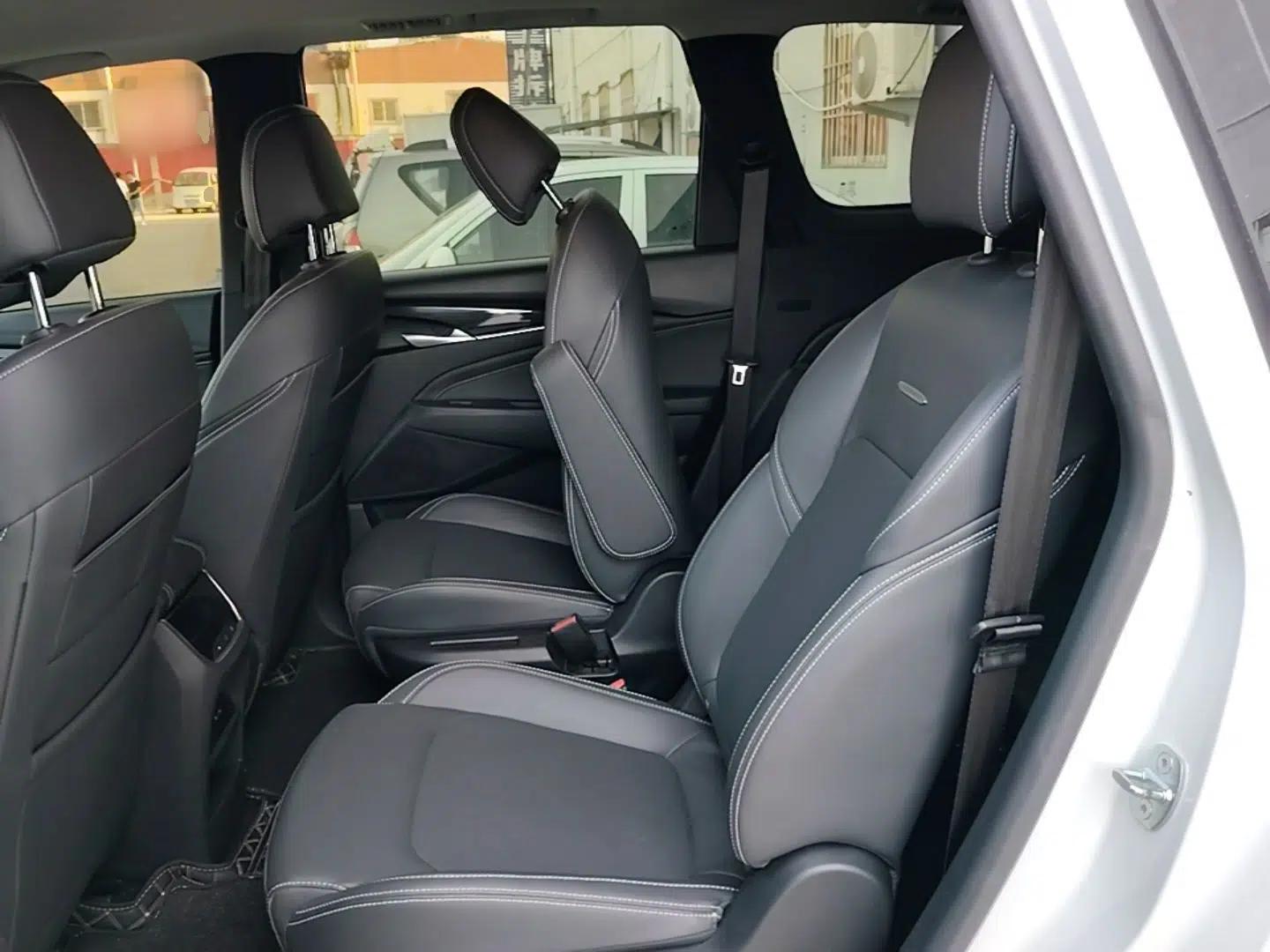 SAIC MAXUS Dajia 5 2024 Restyled 1.3T Plug-in Enjoyment Version 7 Seats — миниатюра 25