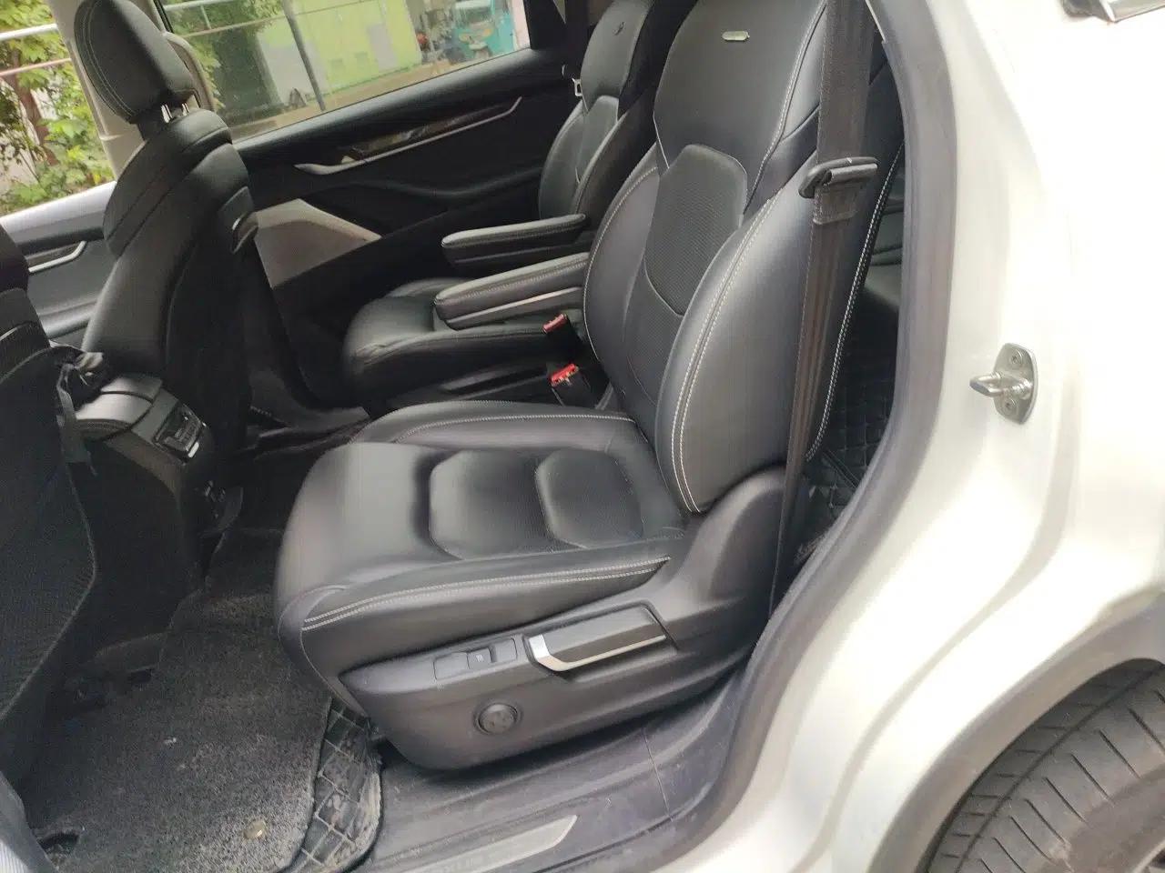 SAIC MAXUS D90 2017 2.0T Automatic Two-Wheel Drive - Uranus — миниатюра 17