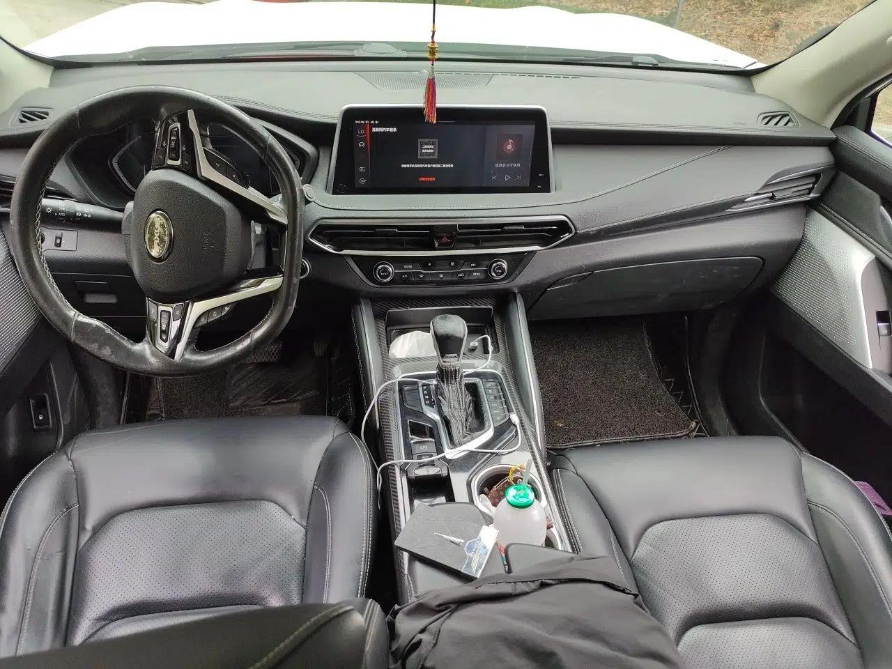 SAIC MAXUS D90 2017 2.0T Automatic Two-Wheel Drive - Uranus — миниатюра 9