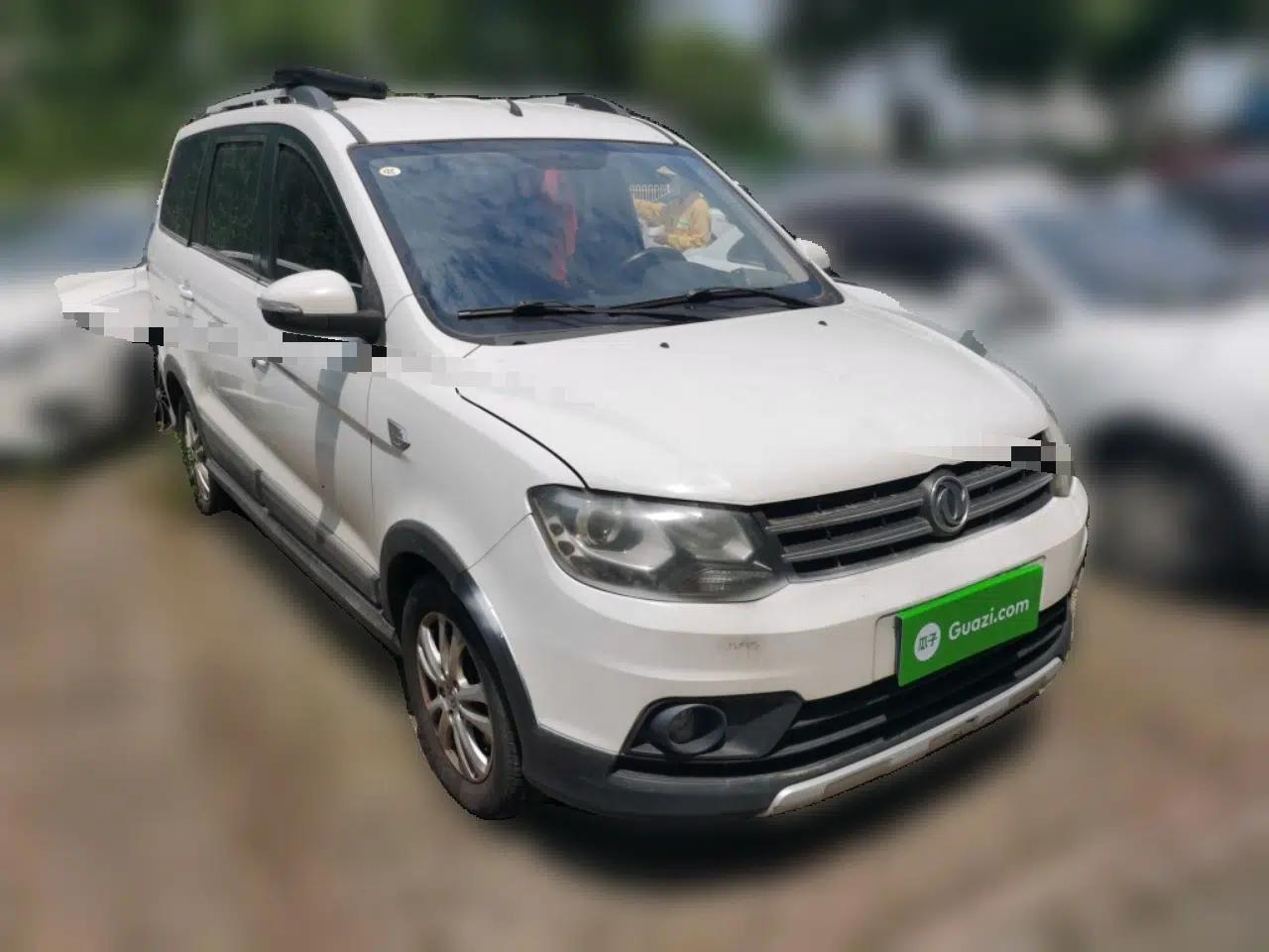 Dongfeng Fengon 360 2015 1.5L Manual Luxury 7-Seater China IV Standard — миниатюра 3