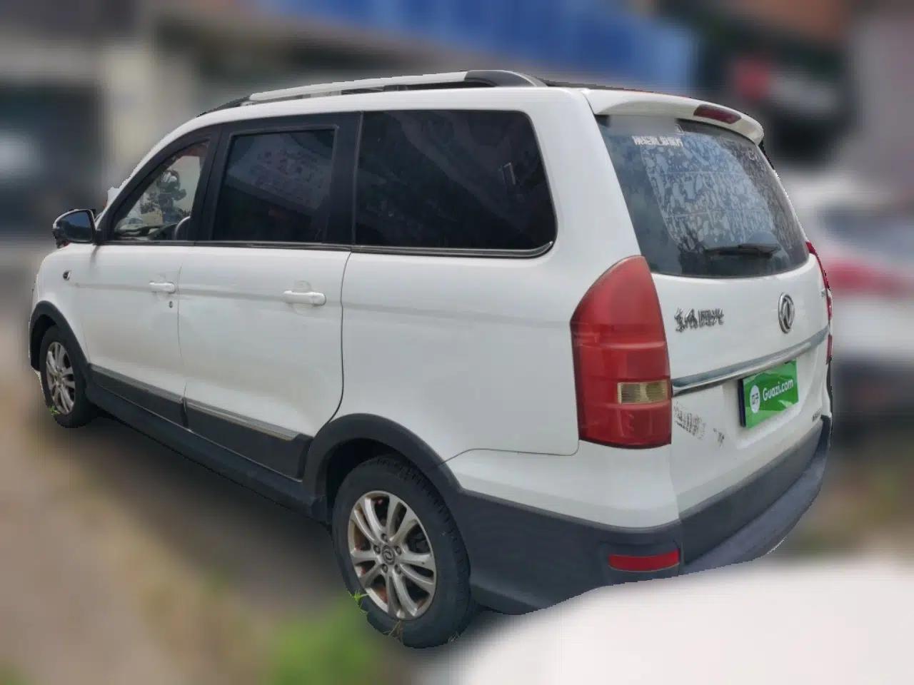 Dongfeng Fengon 360 2015 1.5L Manual Luxury 7-Seater China IV Standard — миниатюра 4