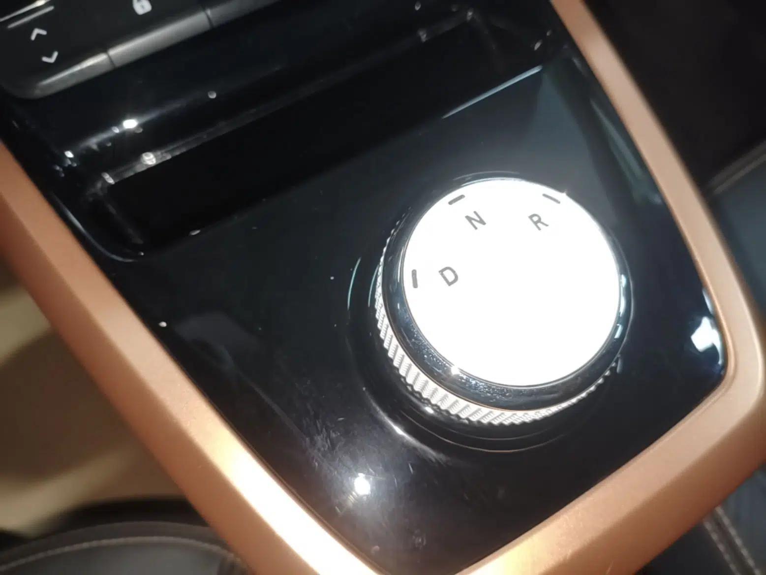Dongfeng NAMMI EX1 2023 PRO Light Wind Edition Standard Model — миниатюра 16