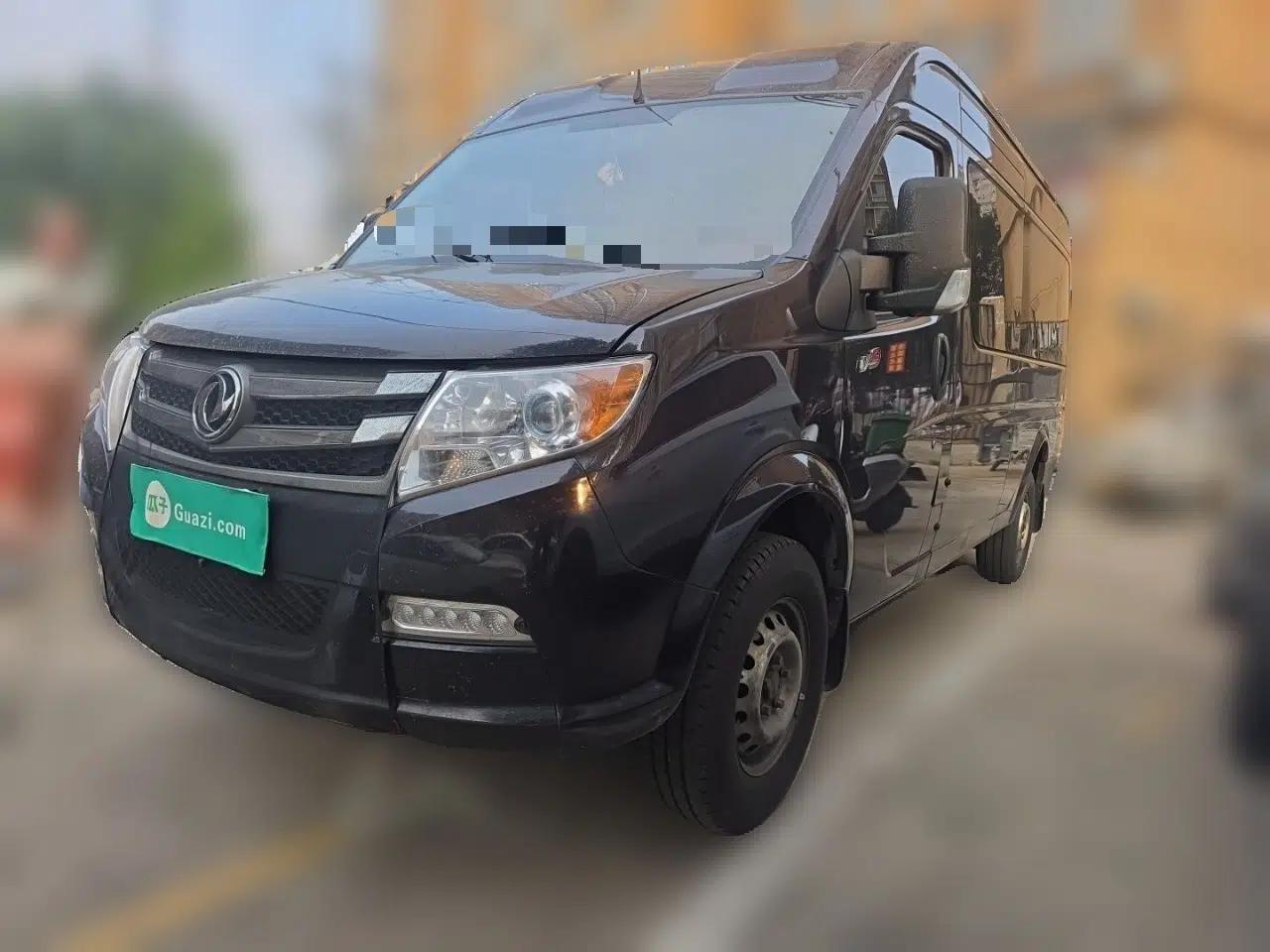 Dongfeng Yufeng 2021 2.0T Power King Front-Drive Logistics Vehicle Long Wheelbase Mid-Roof Design 6–9 Seats China VI Emission Standard ZD20 — миниатюра 1