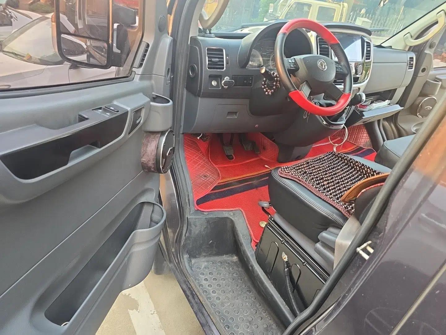Dongfeng Yufeng 2021 2.0T Power King Front-Drive Logistics Vehicle Long Wheelbase Mid-Roof Design 6–9 Seats China VI Emission Standard ZD20 — миниатюра 16