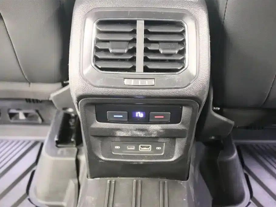 Tiguan X 2021 330TSI 2WD Flagship Edition — миниатюра 16