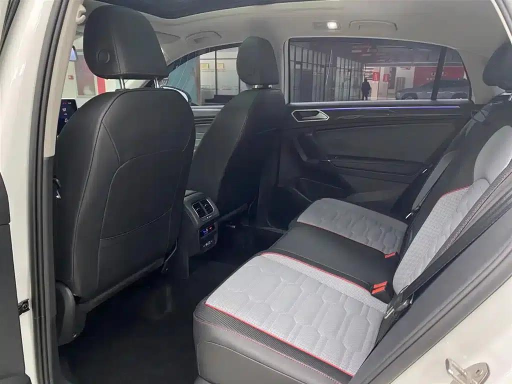 Tiguan X 2023 Facelift 330TSI 2WD Premium Flagship Edition — миниатюра 12