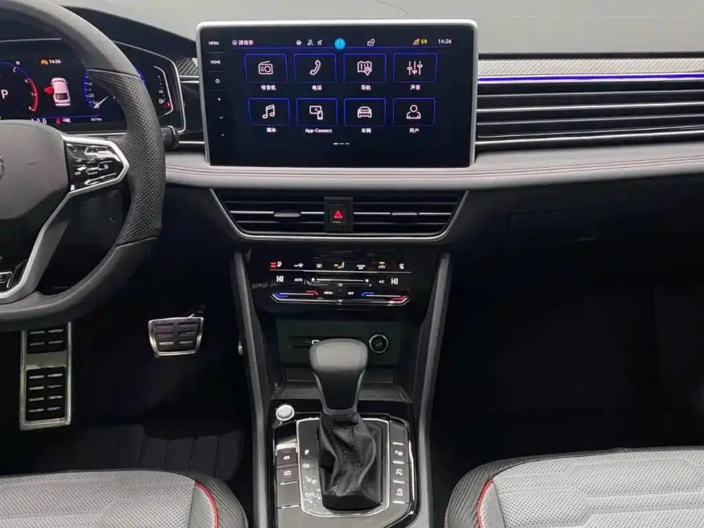 Tiguan X 2023 Facelift 330TSI 2WD Premium Flagship Edition — миниатюра 4