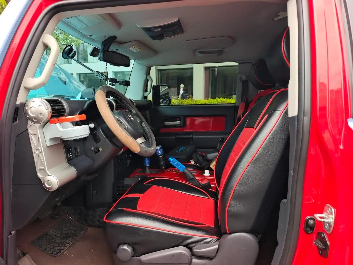 Toyota FJ Cruiser 2013 4.0L — миниатюра 15