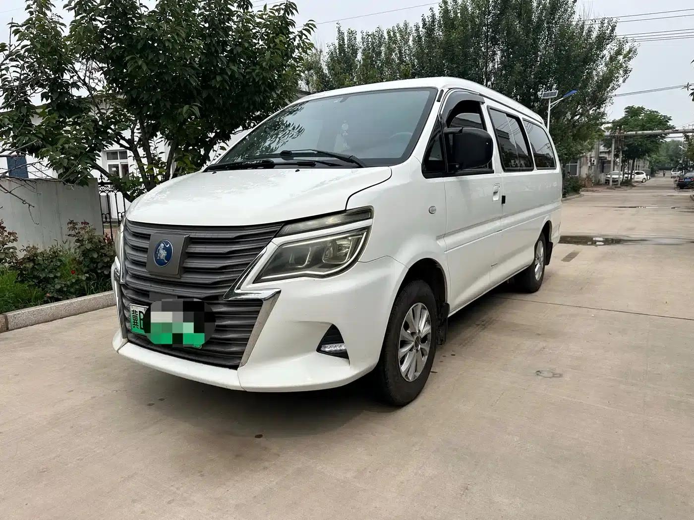 Lingzhi New Energy 2021 Passenger Edition Comfort 9-Seater — миниатюра 1