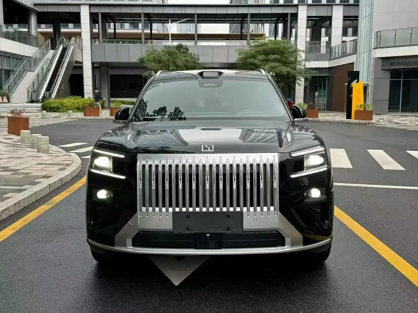 Extreme Krypton 8X 2026 Ultra+ Edition 70kWh — миниатюра 2