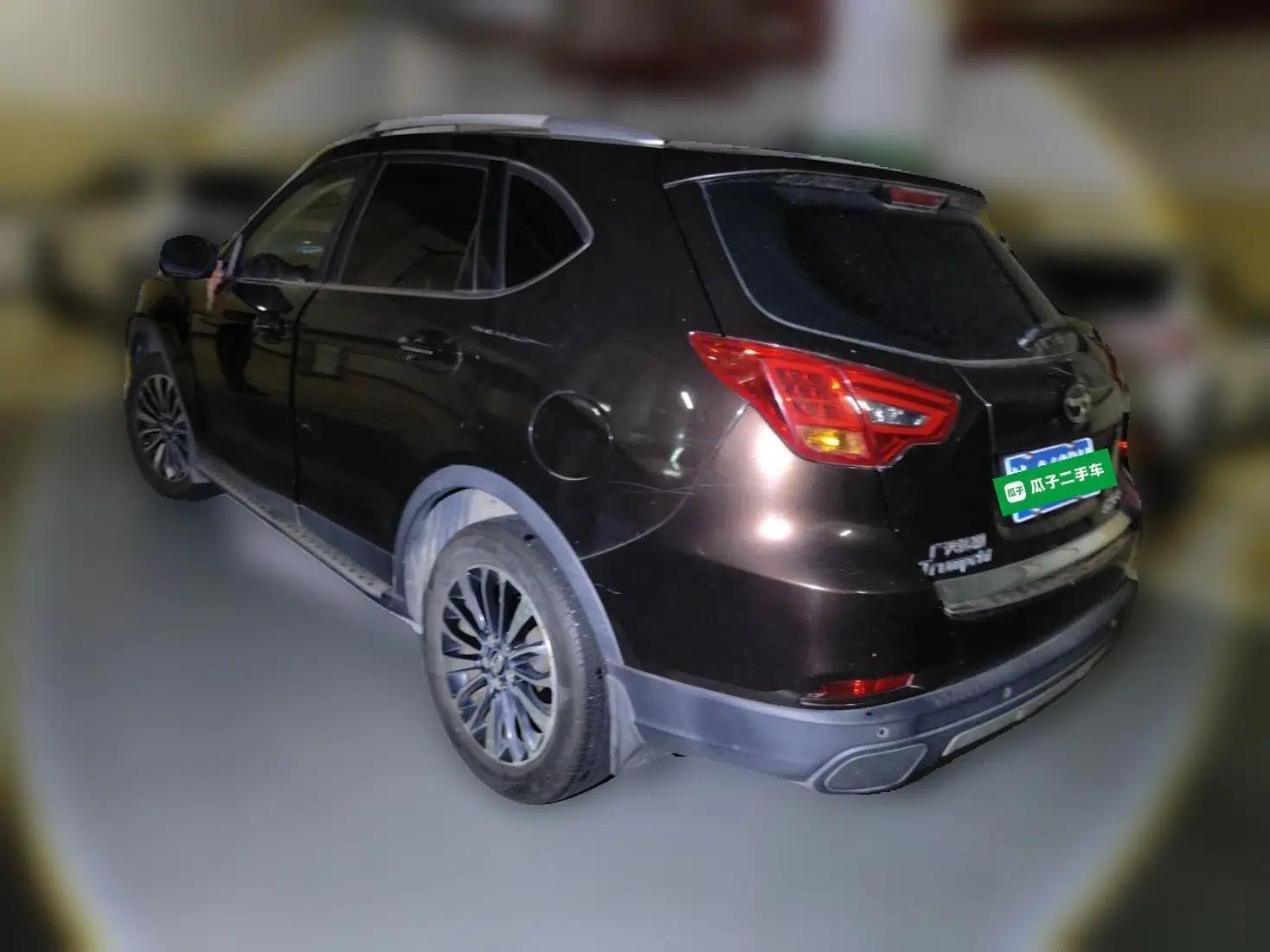 GAC Trumpchi GS5 Super 2015 2.0L Automatic Two-Wheel Drive Luxury Navigation Edition — миниатюра 4