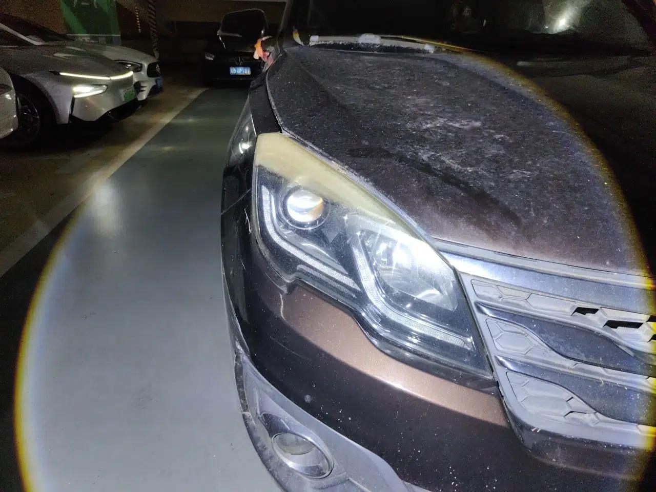 GAC Trumpchi GS5 Super 2015 2.0L Automatic Two-Wheel Drive Luxury Navigation Edition — миниатюра 7