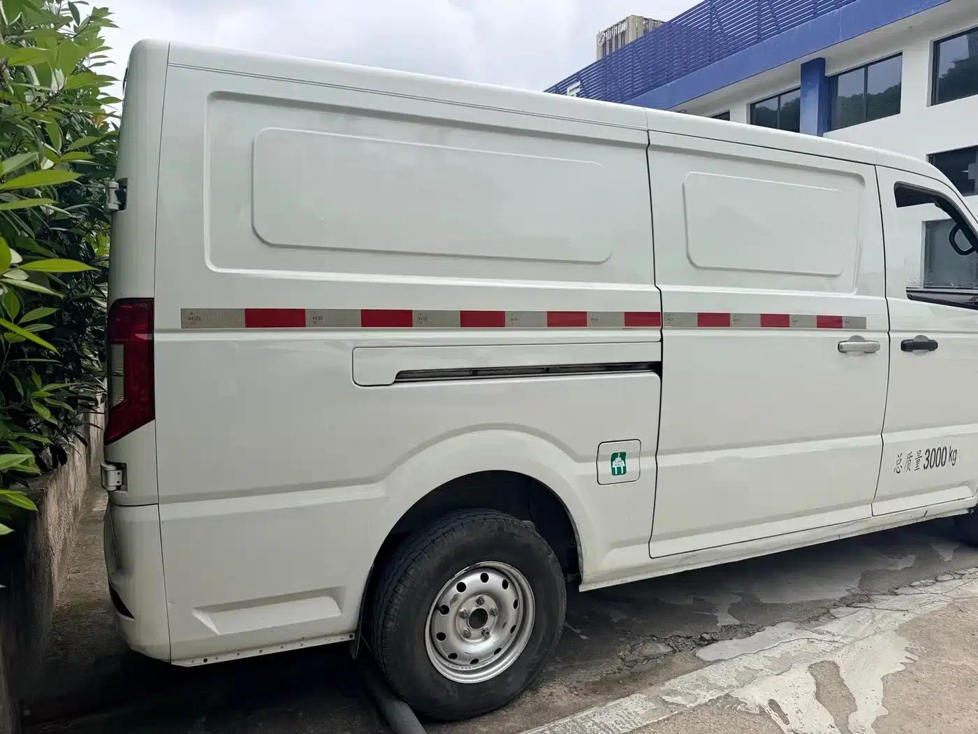Yufeng EM26 2023 Standard Edition 41.472kWh Henan Lithium Power — миниатюра 8