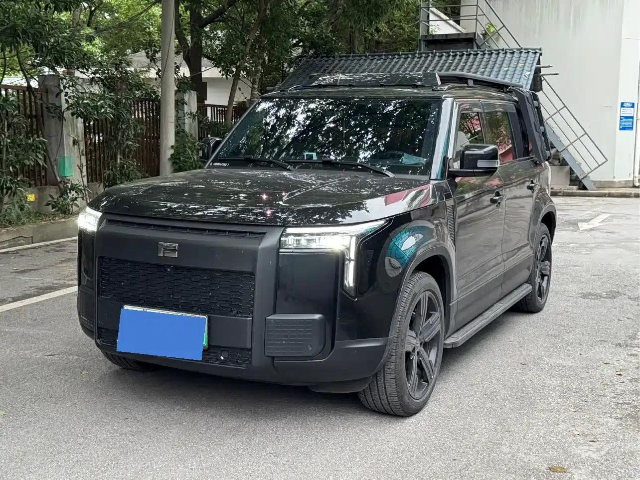 Extreme Stone 01 2024 Model, 6-Seat Standard Range Edition — миниатюра 1