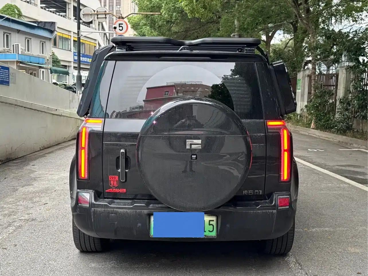 Extreme Stone 01 2024 Model, 6-Seat Standard Range Edition — миниатюра 4
