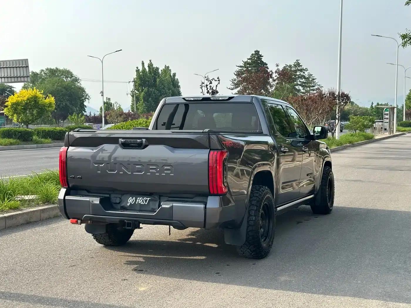 2023 Tundra 3.5T SR5 — миниатюра 4