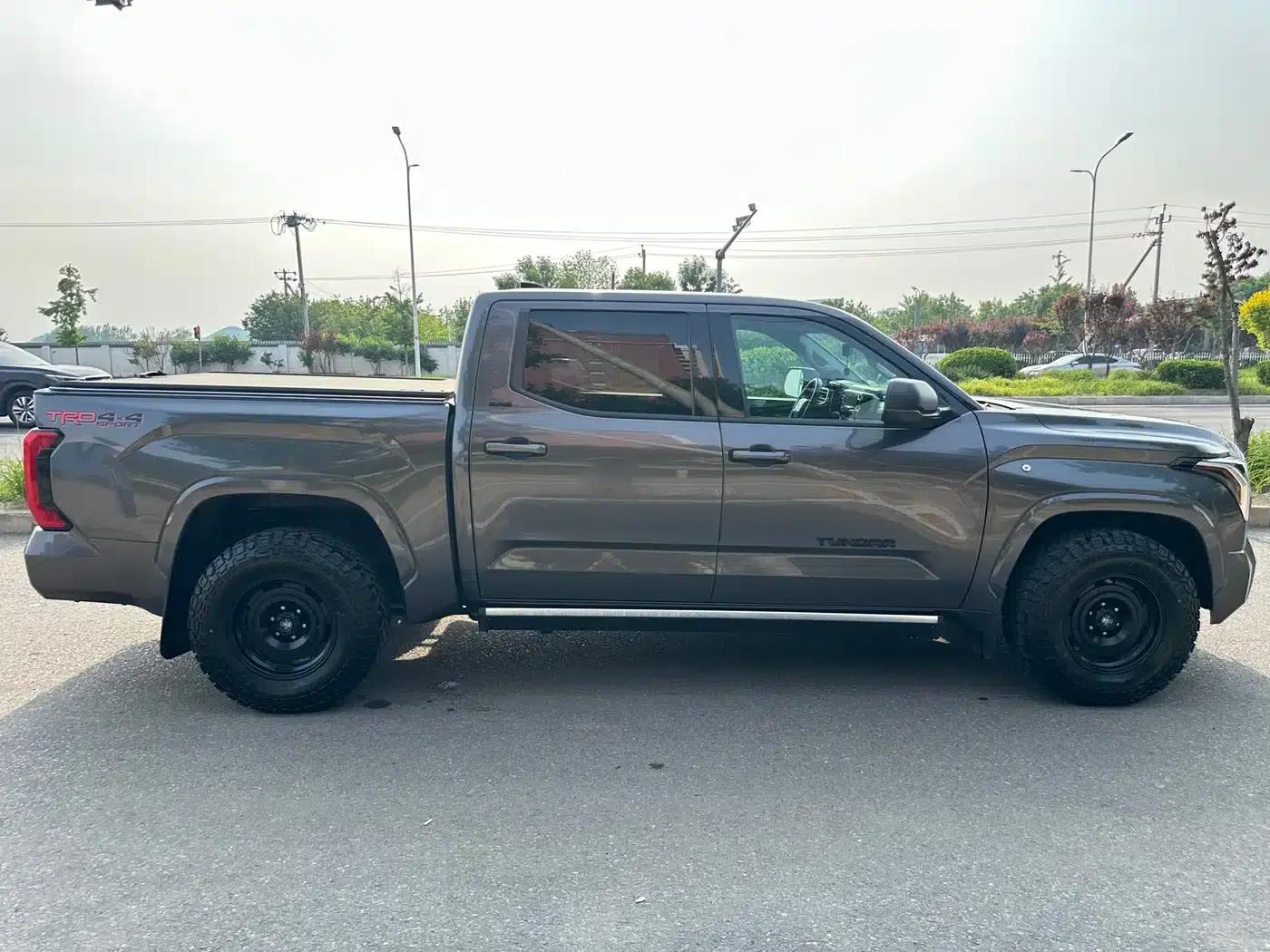 2023 Tundra 3.5T SR5 — миниатюра 7