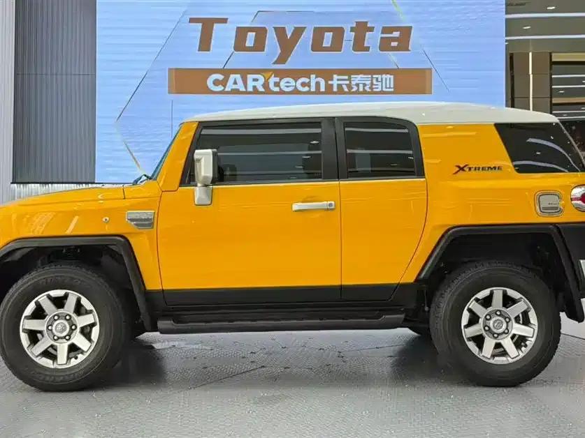 2019 FJ Cruiser 4.0L Middle East Edition — миниатюра 3