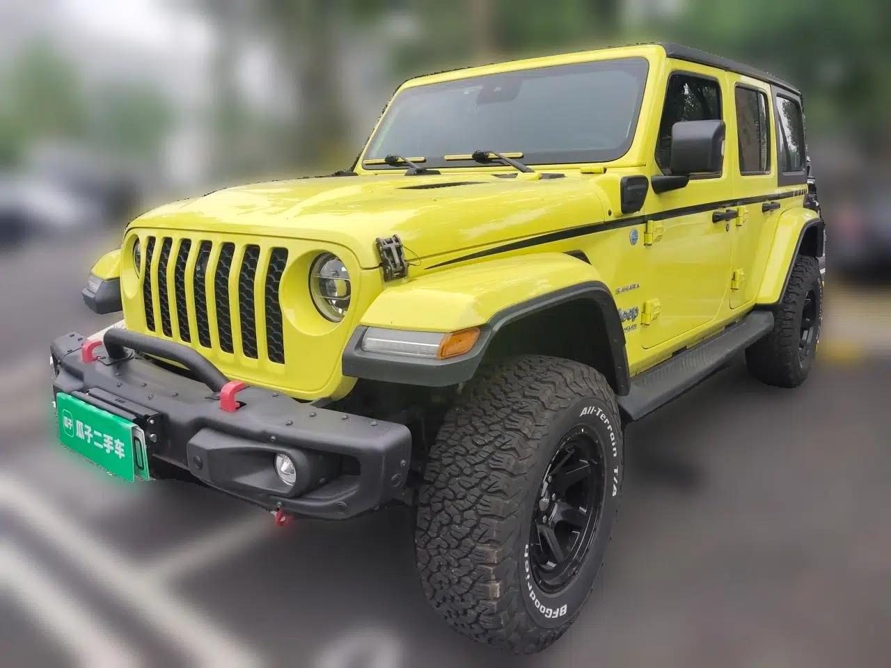 Jeep Wrangler New Energy 2022 Four-Door 2.0T 4xe Sahara Fluorescent Yellow Limited Edition — миниатюра 1