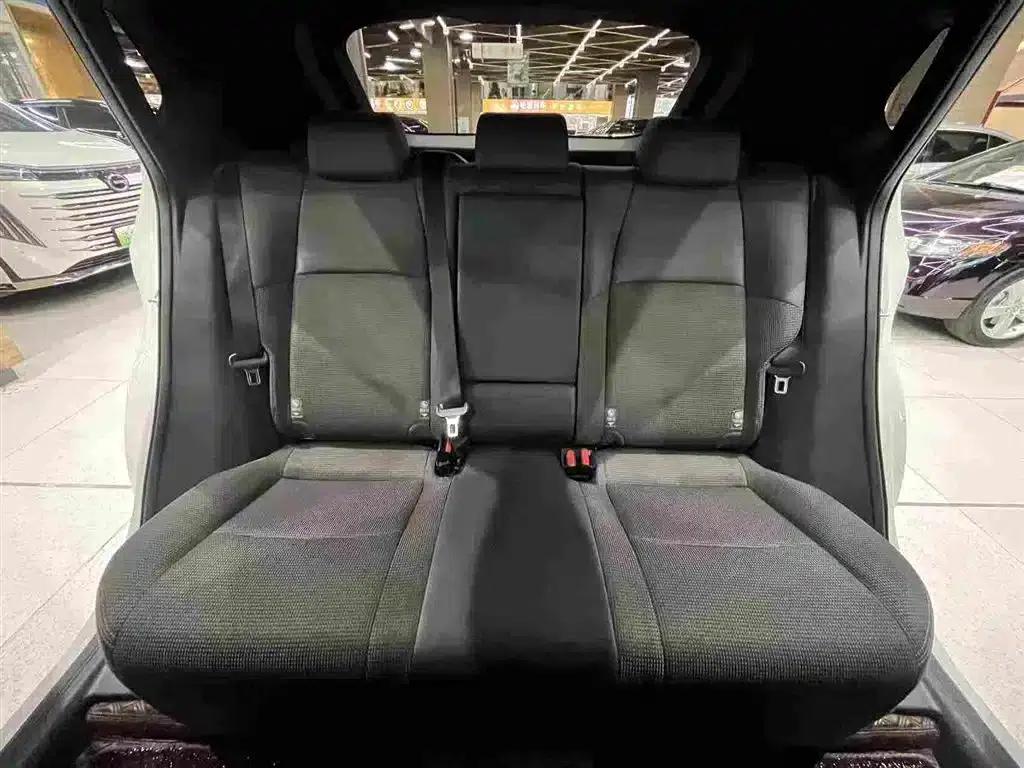 FAW Toyota bZ4X 2022 Two-Wheel Drive Long Range JOY Edition — миниатюра 24