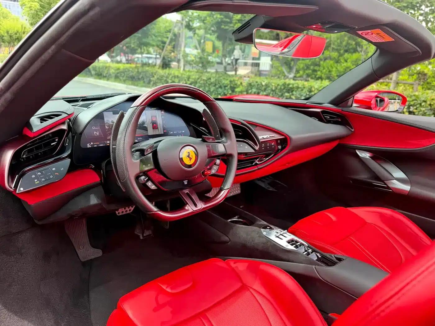 SF90 2021 3.9T V8 Spider — миниатюра 4