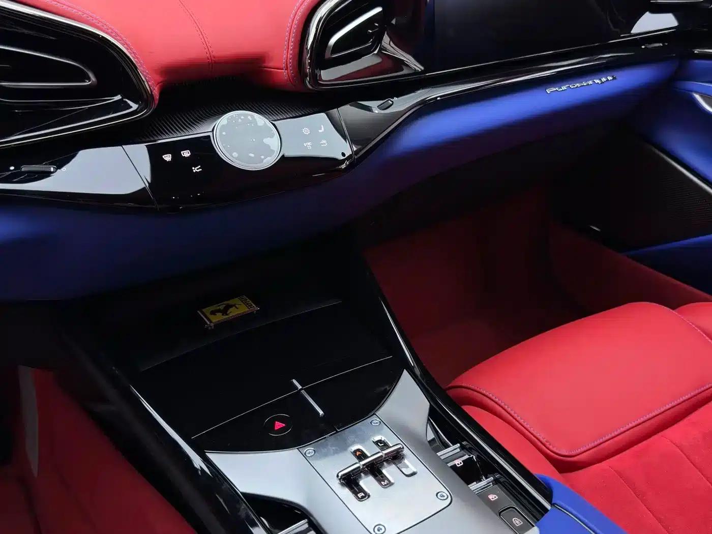 2023 Purosangue 6.5L V12 — миниатюра 21