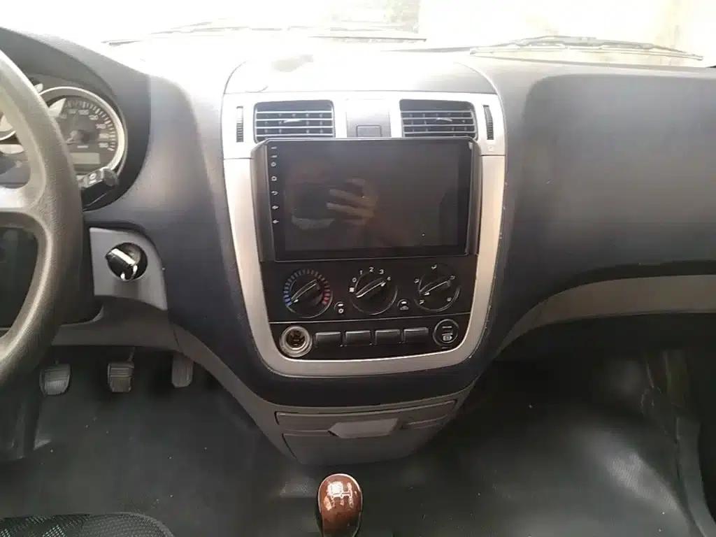 2017 MPV Parker E 2.0L New Express Long Wheelbase 4Q20M — миниатюра 13