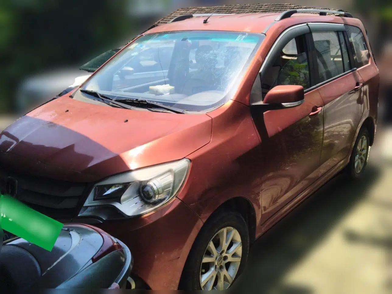Jinbei 750 2016 1.5L Luxury Model — миниатюра 1