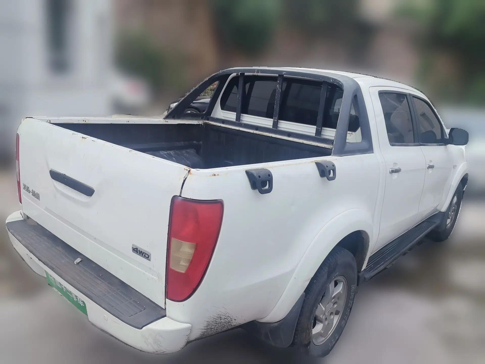 JMC Yuhu 7 2016 2.4L Four-Wheel Drive Luxury Version 4G69 — миниатюра 6