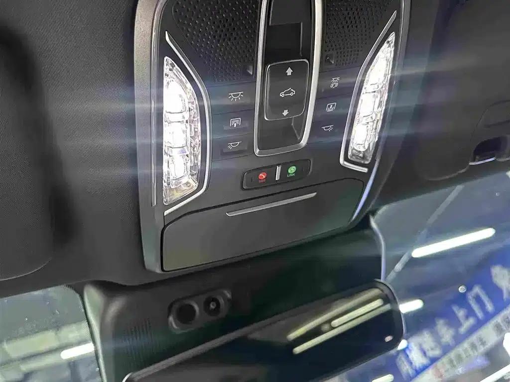 Trumpchi ES9 2024 PHEV 143km New Year Edition — миниатюра 12