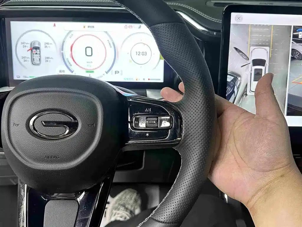 Trumpchi ES9 2024 PHEV 143km New Year Edition — миниатюра 14