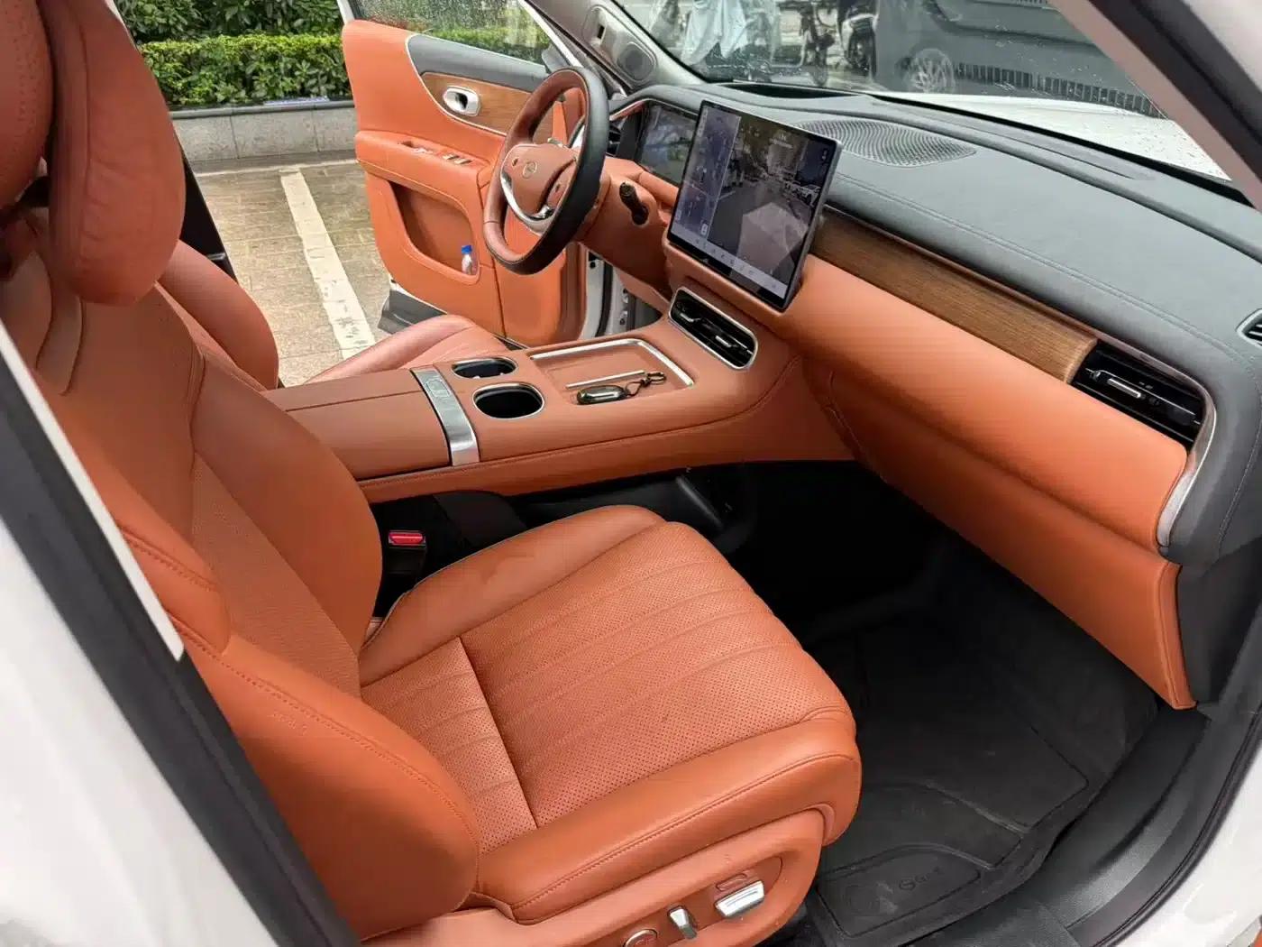 Trumpchi S9 2025 Model, Qiankun Ultra 6-Seater — миниатюра 6