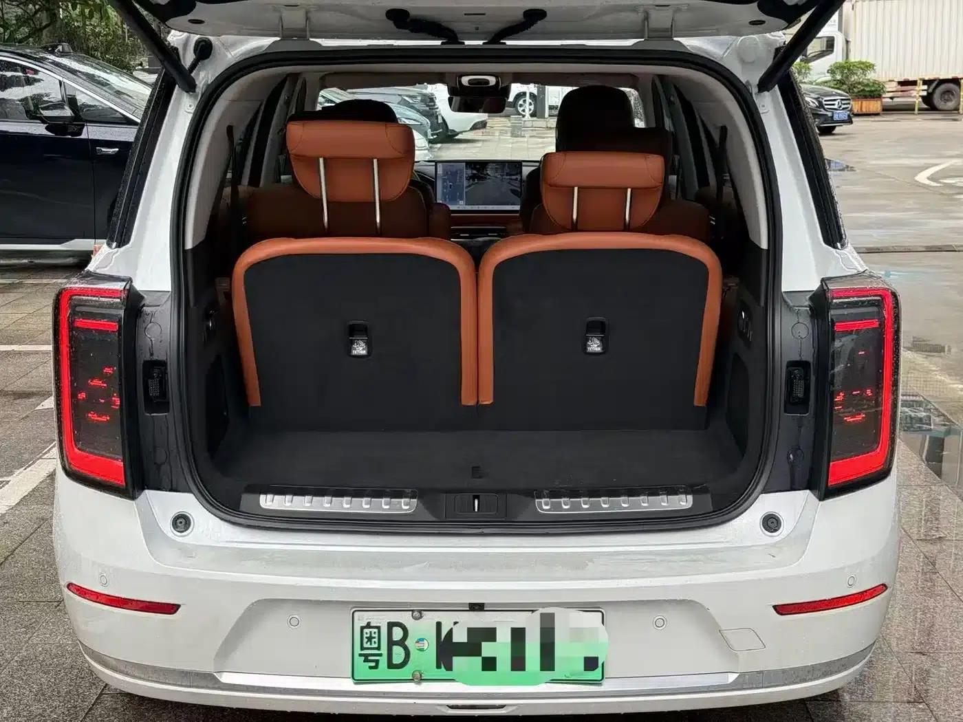 Trumpchi S9 2025 Model, Qiankun Ultra 6-Seater — миниатюра 9