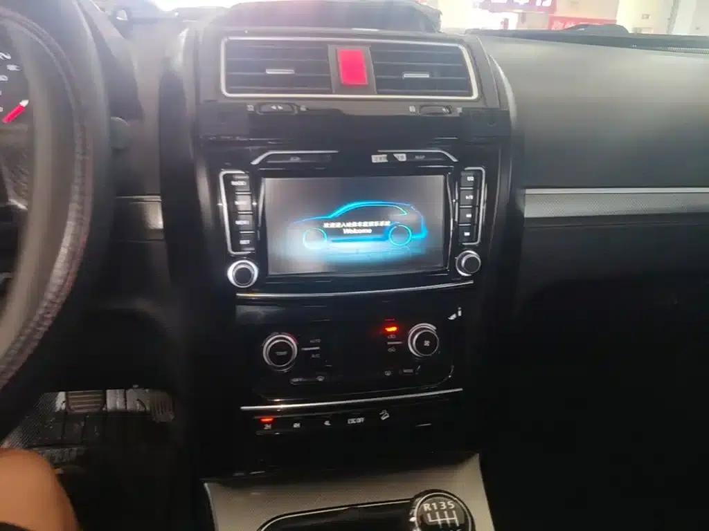 Haval H5 Classic 2016 Classic Edition 2.0T Manual 4WD Elite — миниатюра 13