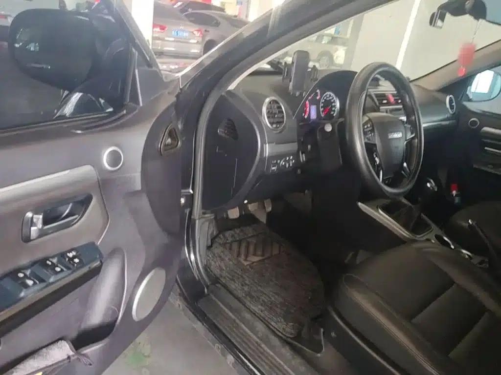 Haval H5 Classic 2016 Classic Edition 2.0T Manual 4WD Elite — миниатюра 16