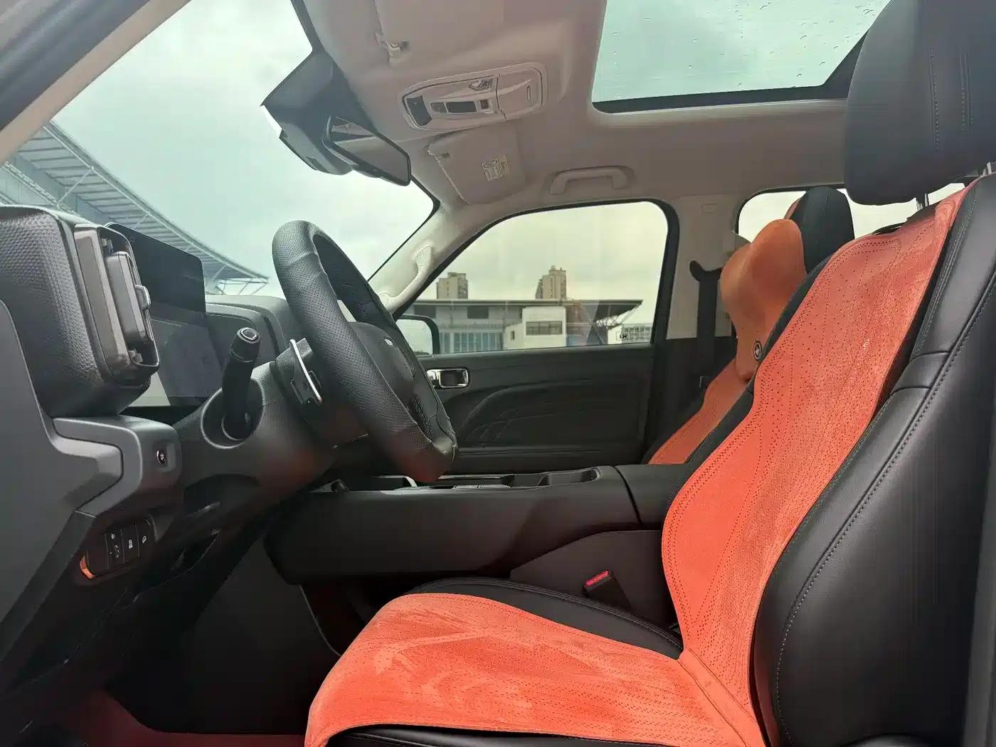 Haval Raptor 2025 Fuel-Powered 2.0T 4WD Ultra — миниатюра 9
