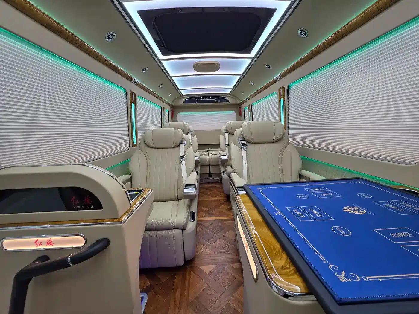 Hongqi Golden Sunflower Guoyue 2024 3.0T Flagship Edition 17-seater — миниатюра 4