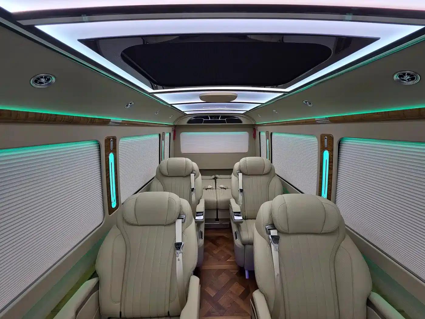 Hongqi Golden Sunflower Guoyue 2024 3.0T Flagship Edition 17-seater — миниатюра 5